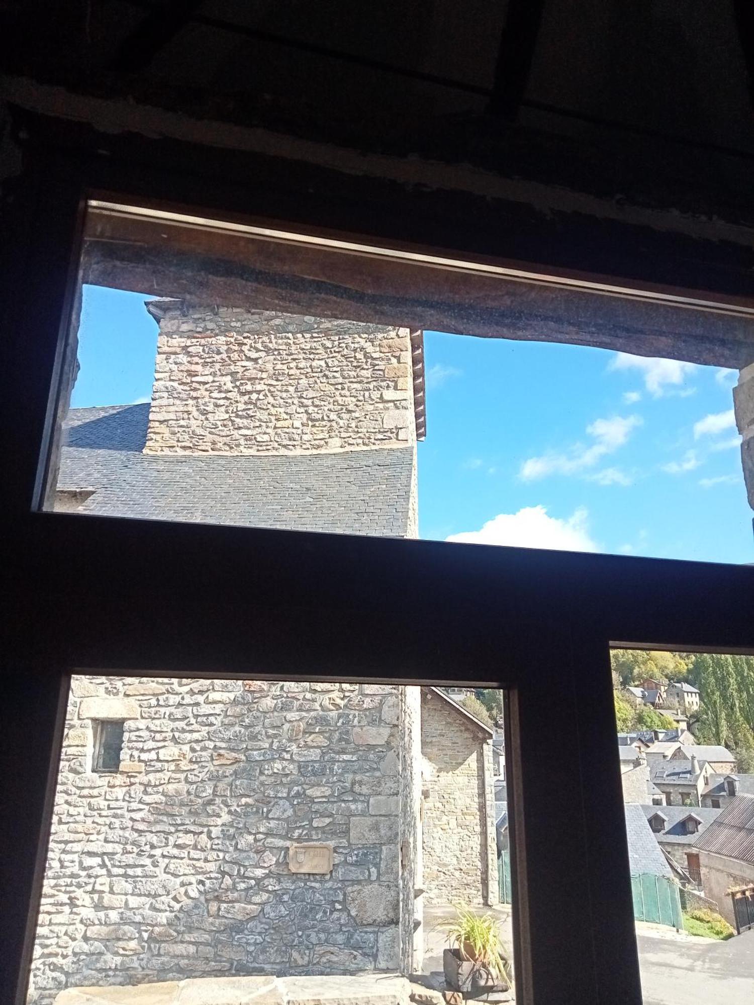Suite En Cuadra Pajar, Casa Rural Hoz de Jaca Exteriér fotografie