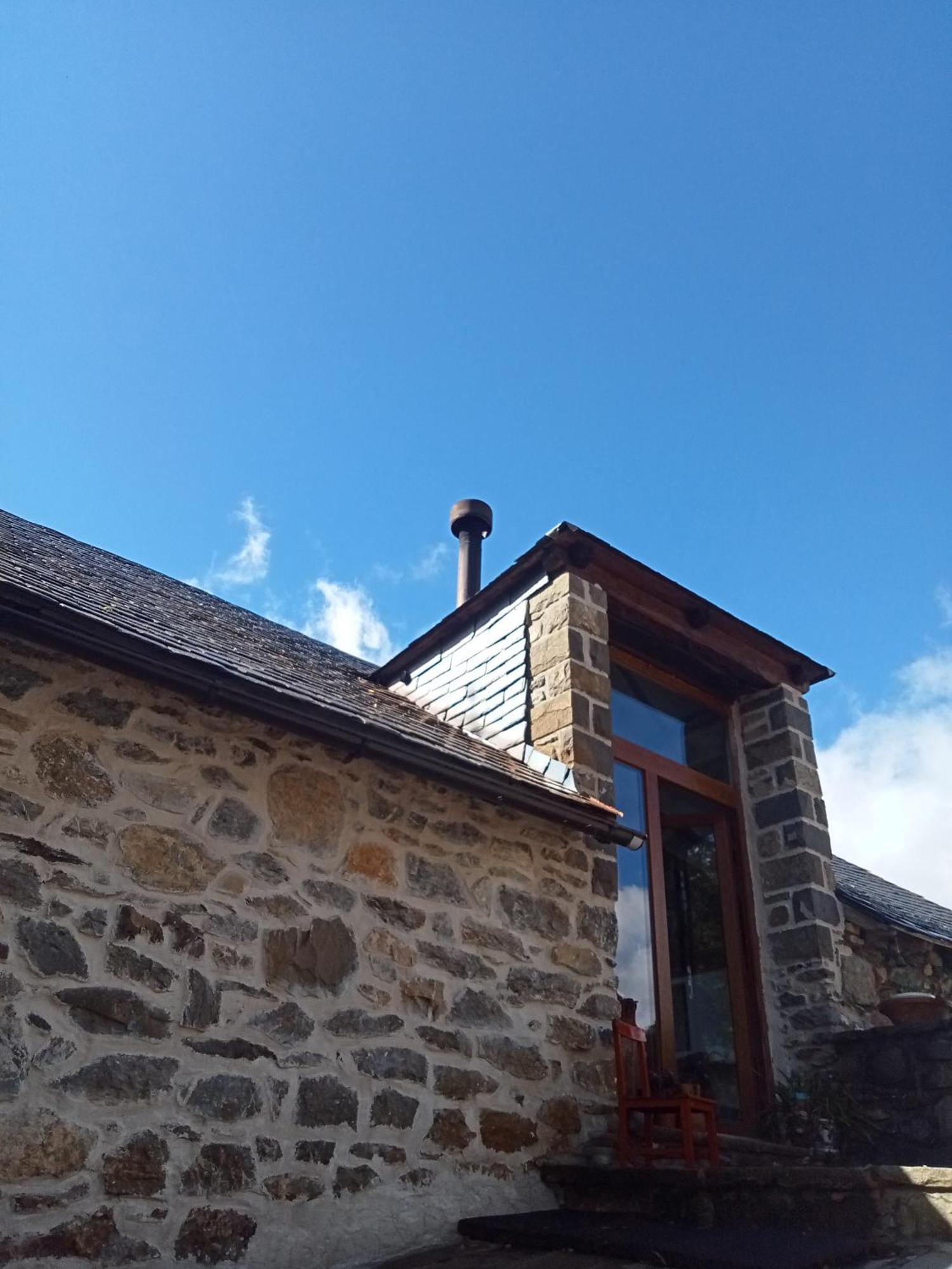 Suite En Cuadra Pajar, Casa Rural Hoz de Jaca Exteriér fotografie