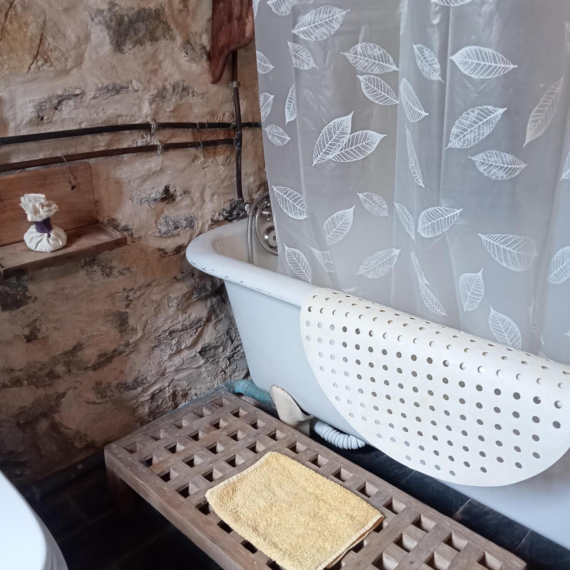 Suite En Cuadra Pajar, Casa Rural Hoz de Jaca Exteriér fotografie